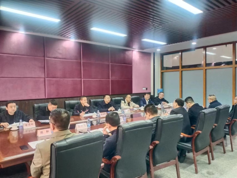 yfnS_1700440866064013766.jpg 3.jpg